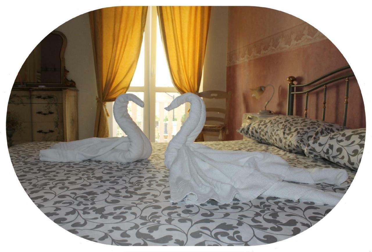 רומא San Peter'S Golden Rooms מראה חיצוני תמונה